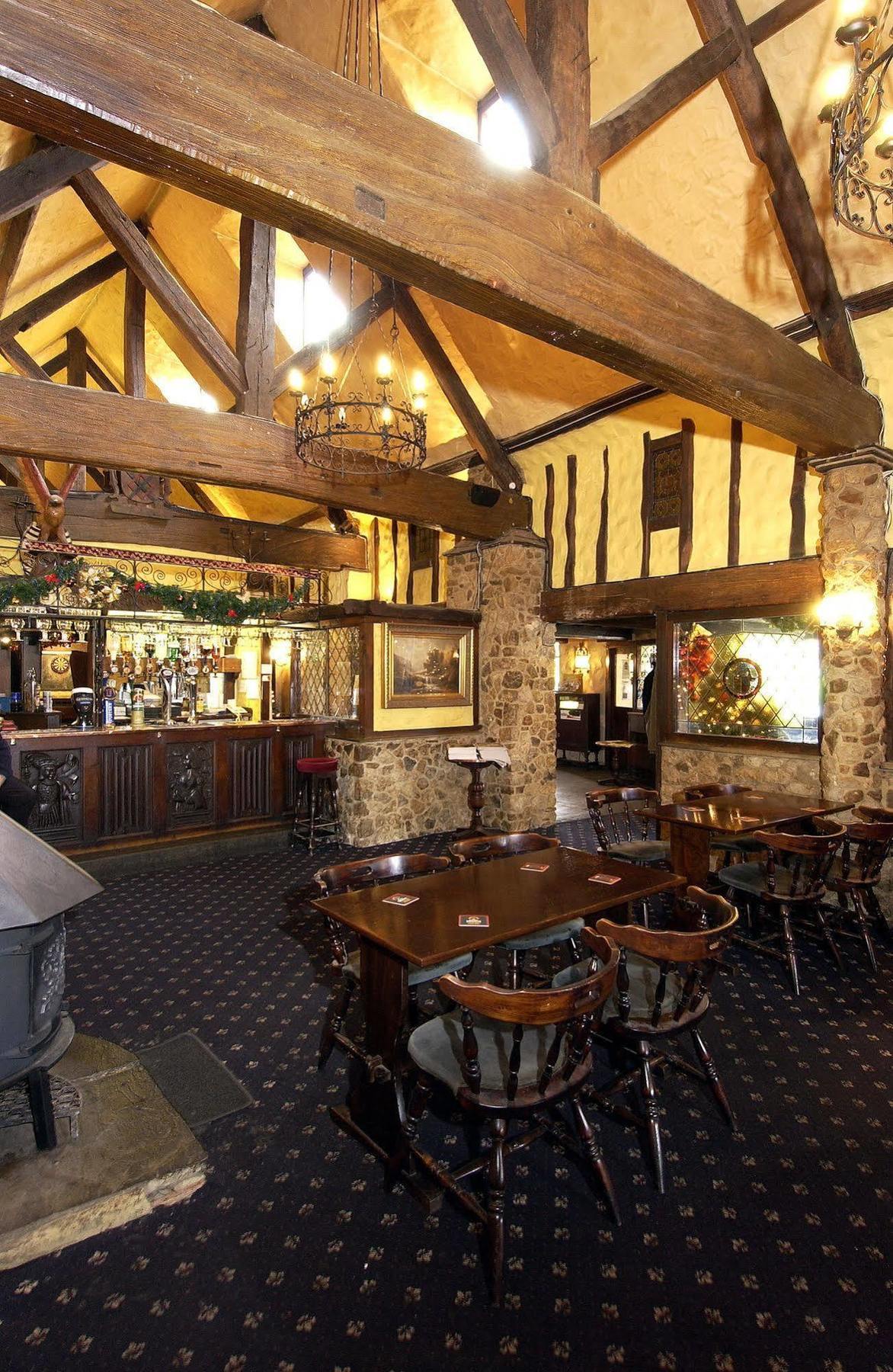 The Horseshoe Inn Herstmonceux Eksteriør billede